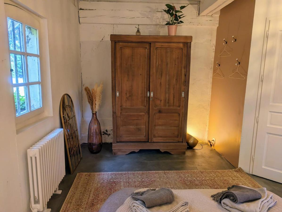 Maison Pimoli : Chambre Garance Сустон Экстерьер фото
