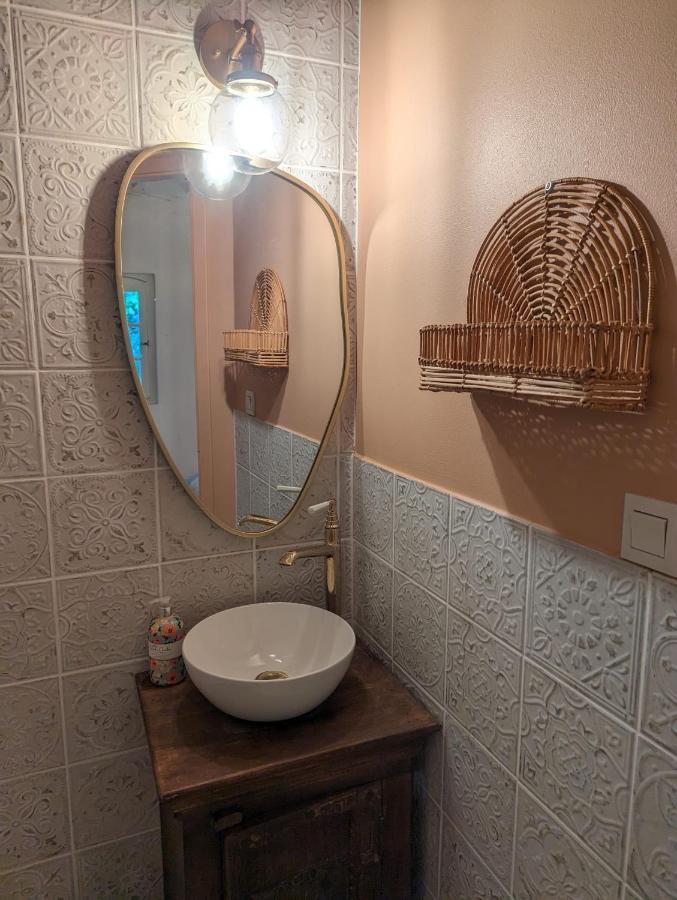 Maison Pimoli : Chambre Garance Сустон Экстерьер фото