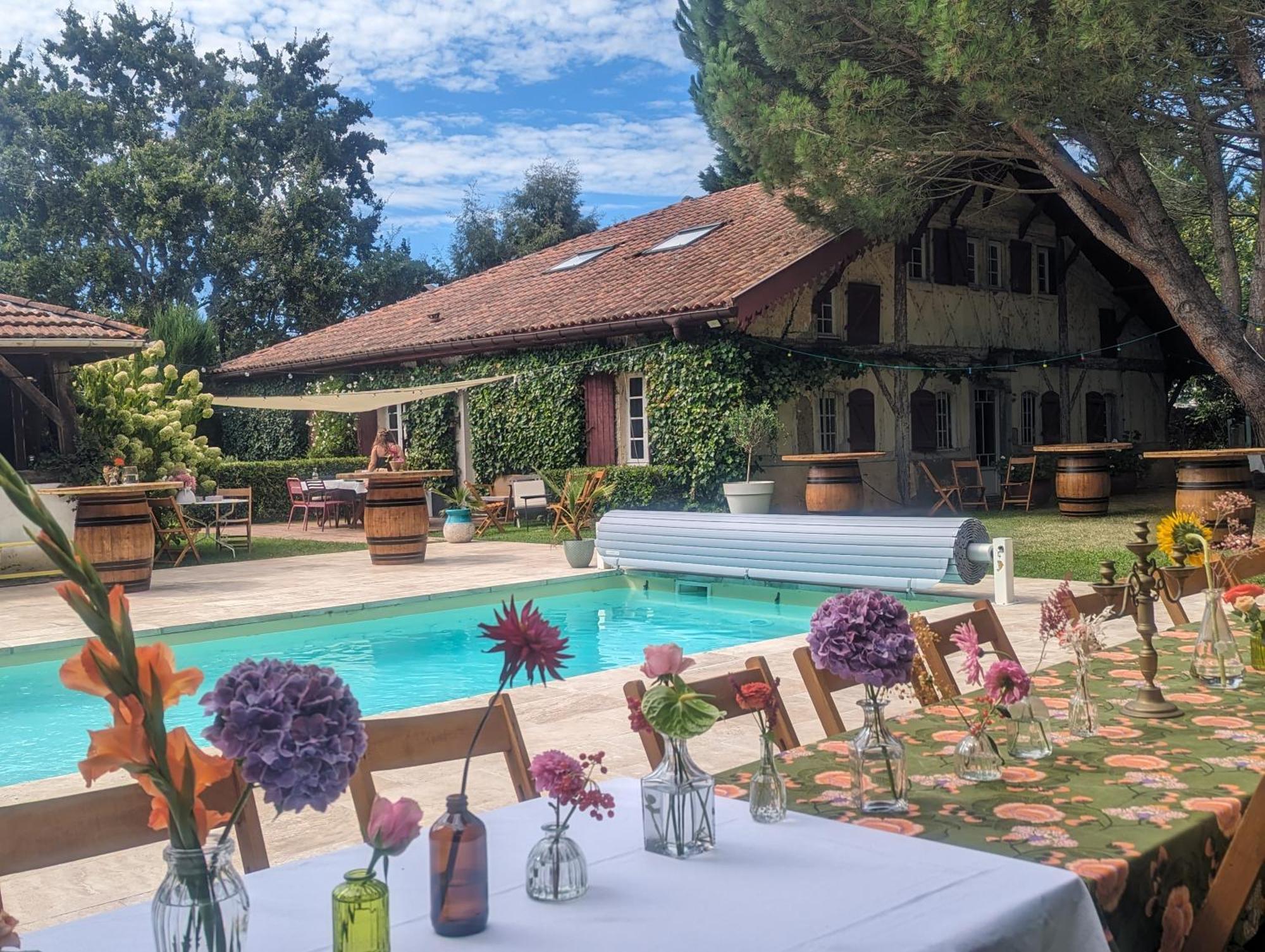 Maison Pimoli : Chambre Garance Сустон Экстерьер фото
